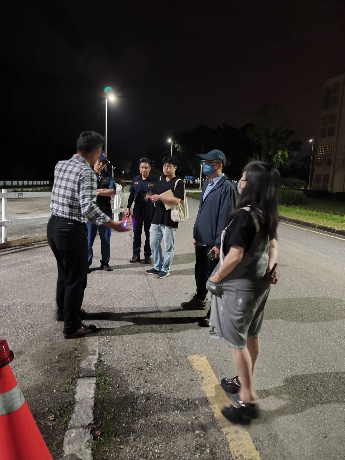 1150408校園夜間照明會勘(另開新視窗/jpg檔)圖片