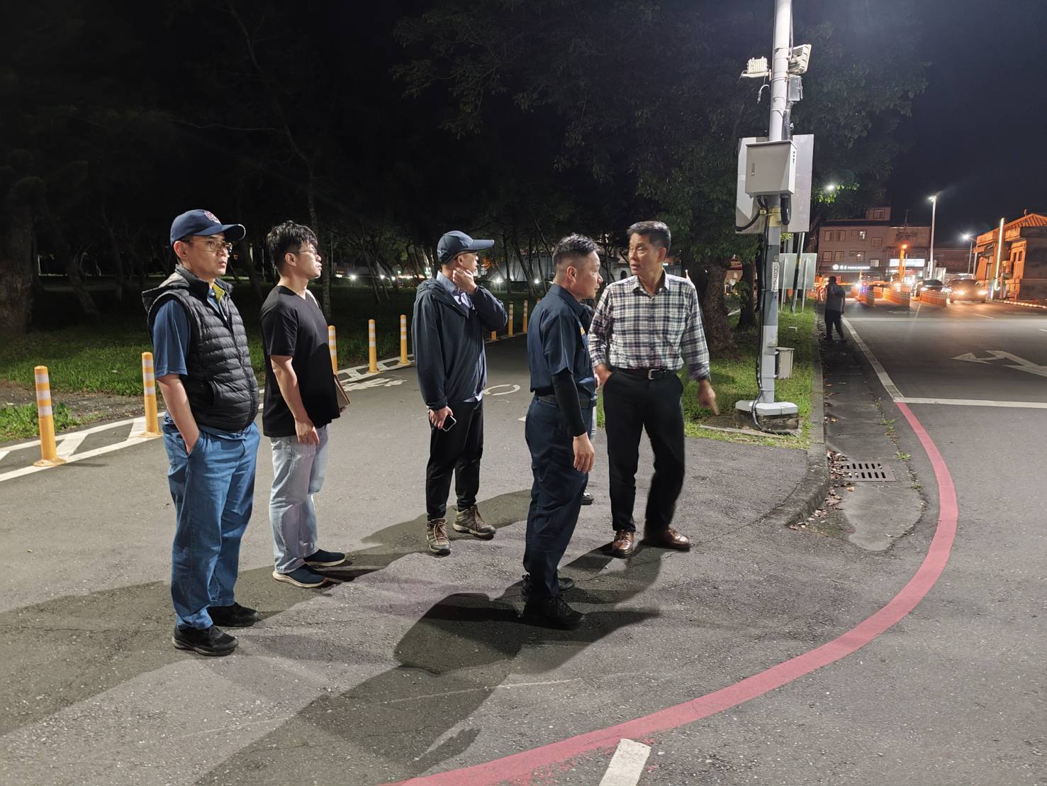 1150408校園夜間照明會勘(另開新視窗/jpg檔)圖片