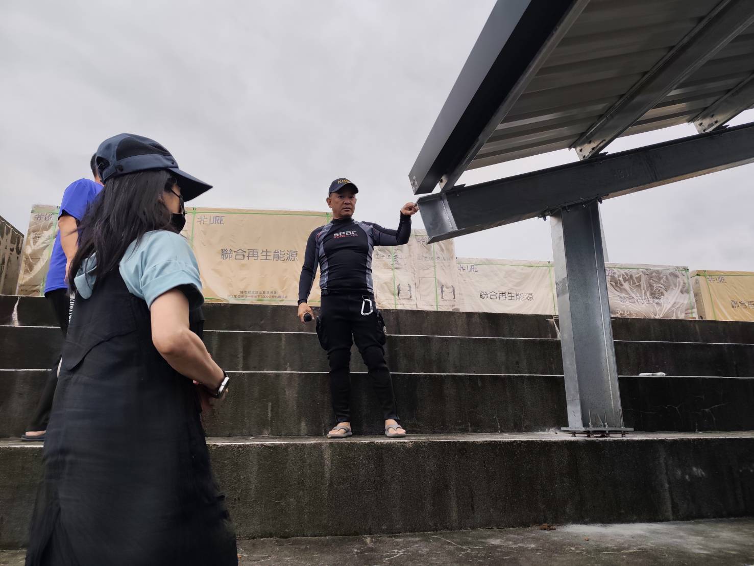 1141125現勘游泳池看台太陽光電工程(另開新視窗/jpg檔)圖片